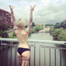 Girls with tattoos — 19