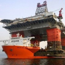Marine transport of giant objects — 17