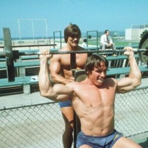 Młody Arnold Schwarzenegger — 22