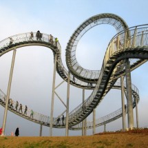Pierwszy na świecie pieszy rollercoaster — 11