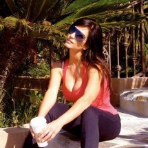 Fotki Denise Milani z Facebooka — 35