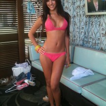 Melanie Iglesiais photos — 30