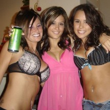 Party girls — 14