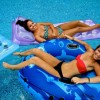 Party girls — 43