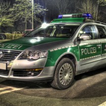 Wspaniałe zdjęcia samochodów w technice HDR — 7