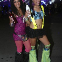 Dziewczyny z Electric Daisy Carnival 2012 — 10