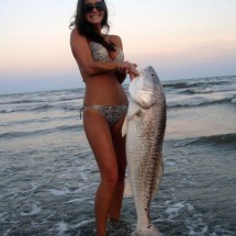 Girls fishing in bikini — 6